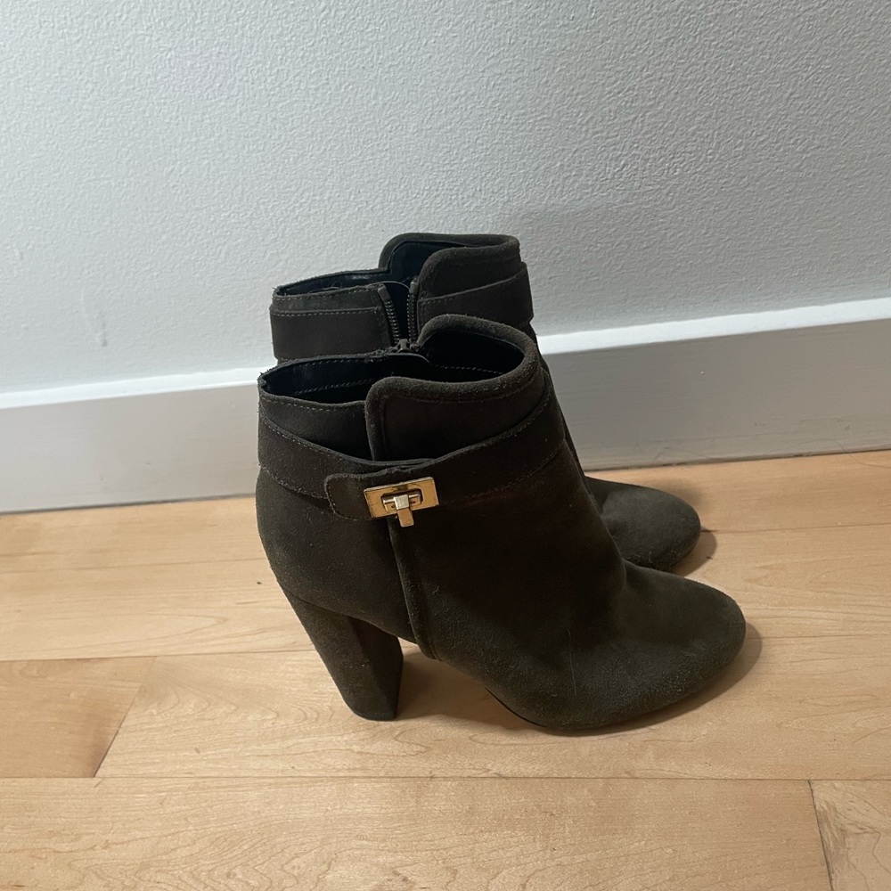 TopShop hunter green suede booties